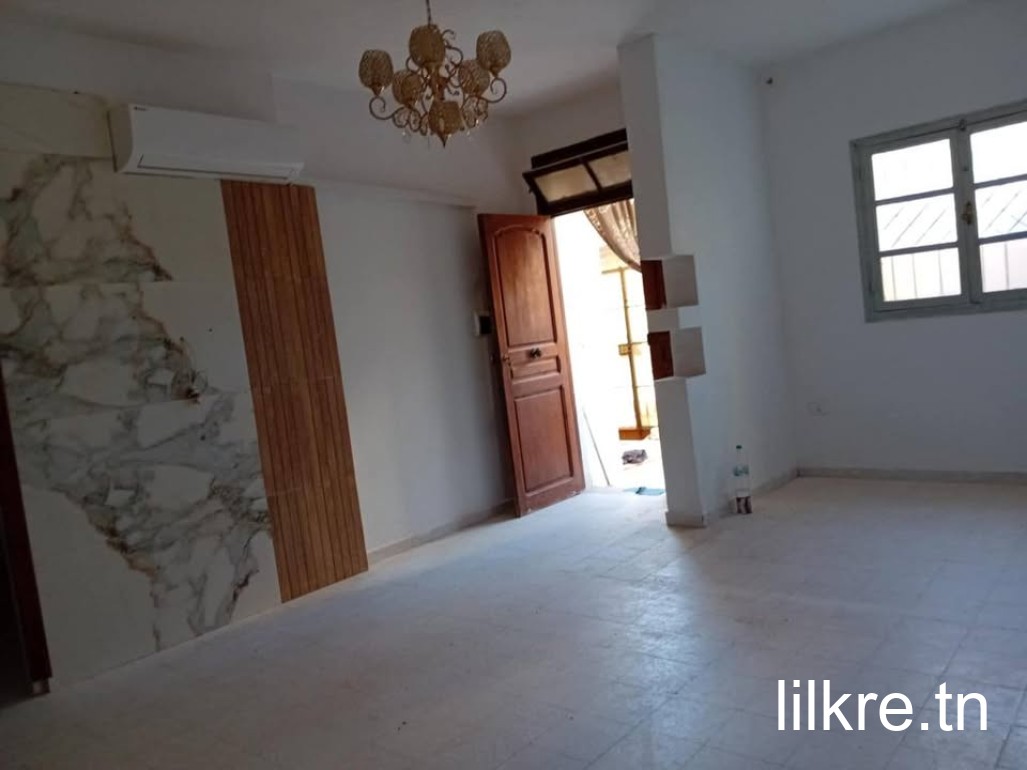 A louer une petite villa a mnihla 