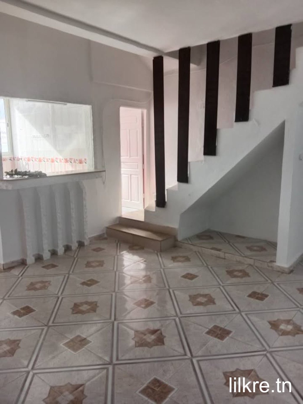 A louer un étage de villa a hammam lif 