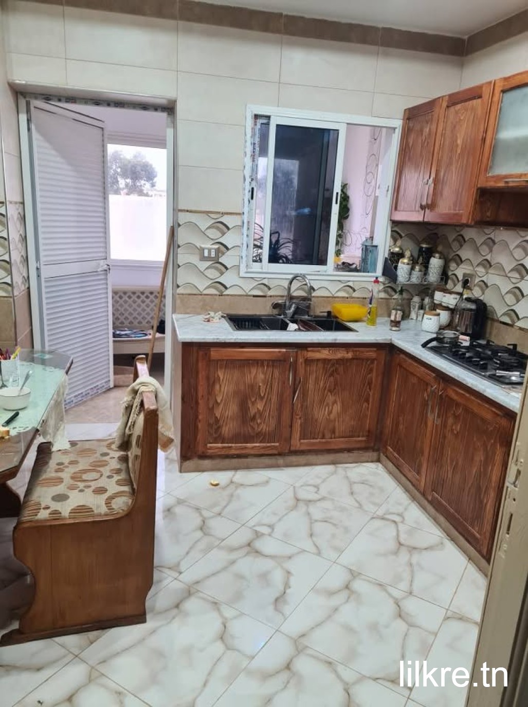 A louer un étage de villa a mnihla 