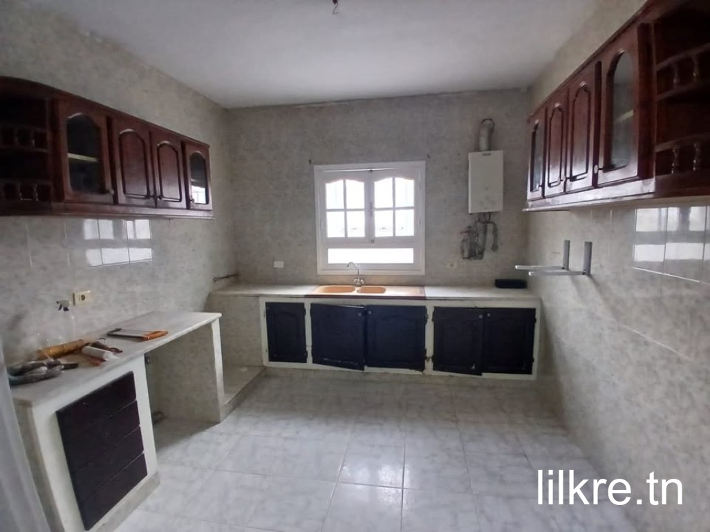 A louer un étage de villa a zahra 