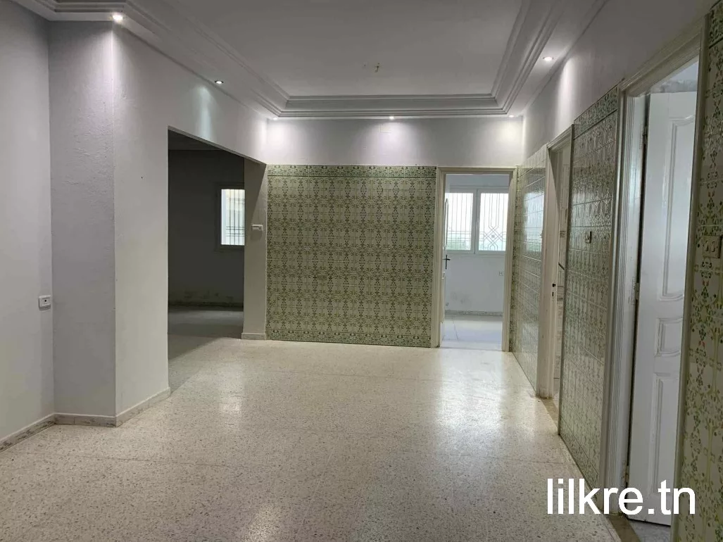 Maison à louer à route taniour 2.5km sfax