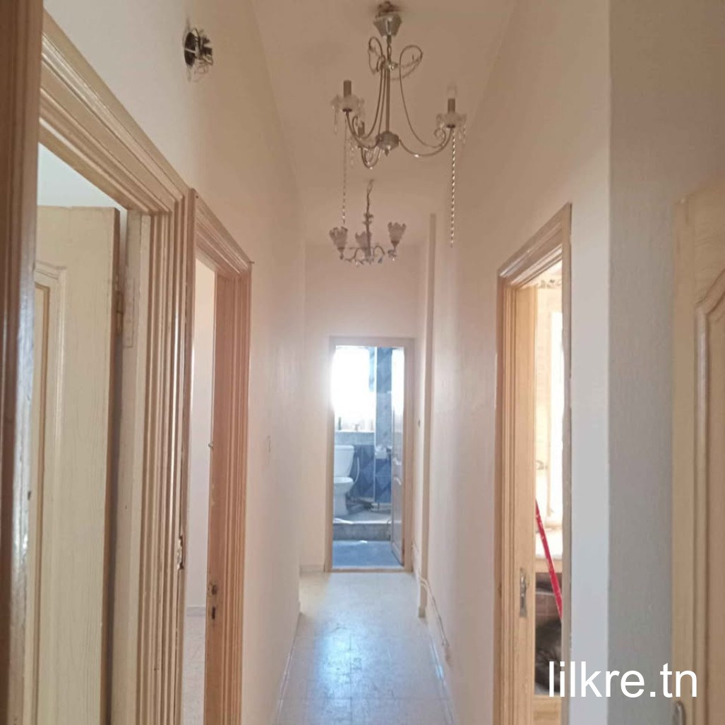 A louer un appartement  a sakiet edaier 