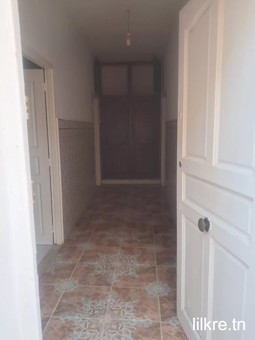 A louer un joli étage de villa a cité ben younes manouba 