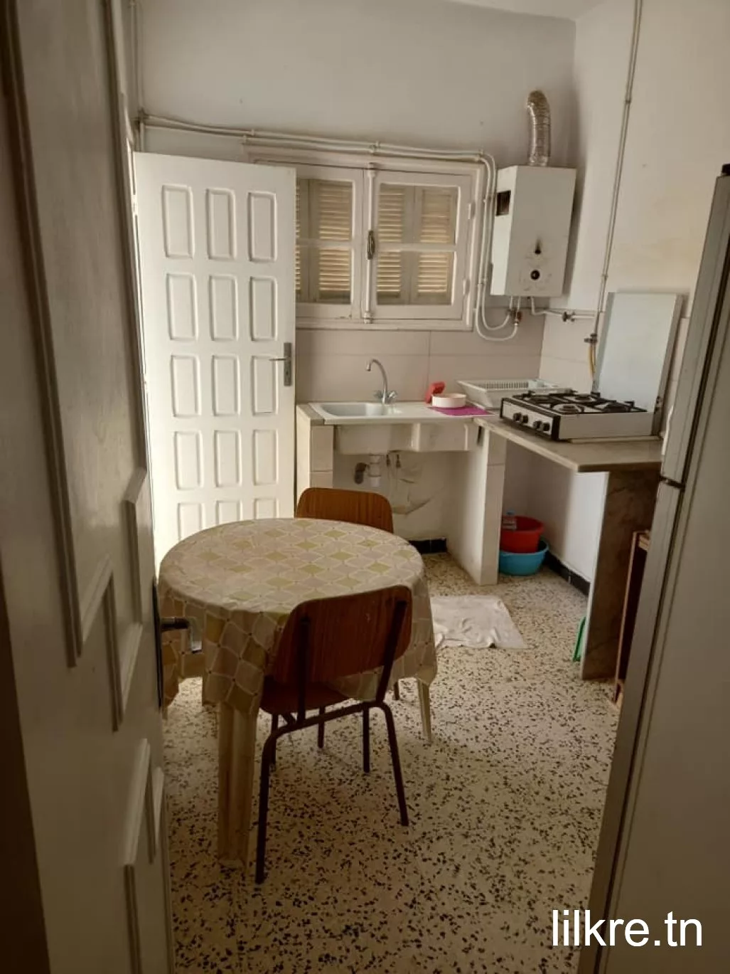 A louer un appartement meublée a cité erawdha 