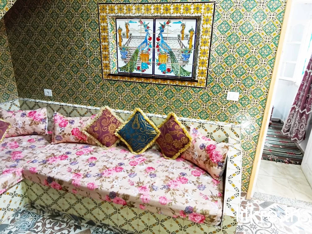 Maison meublée , à  1 minute à pied de la mer , dans Ksour Essef dans Mahdia