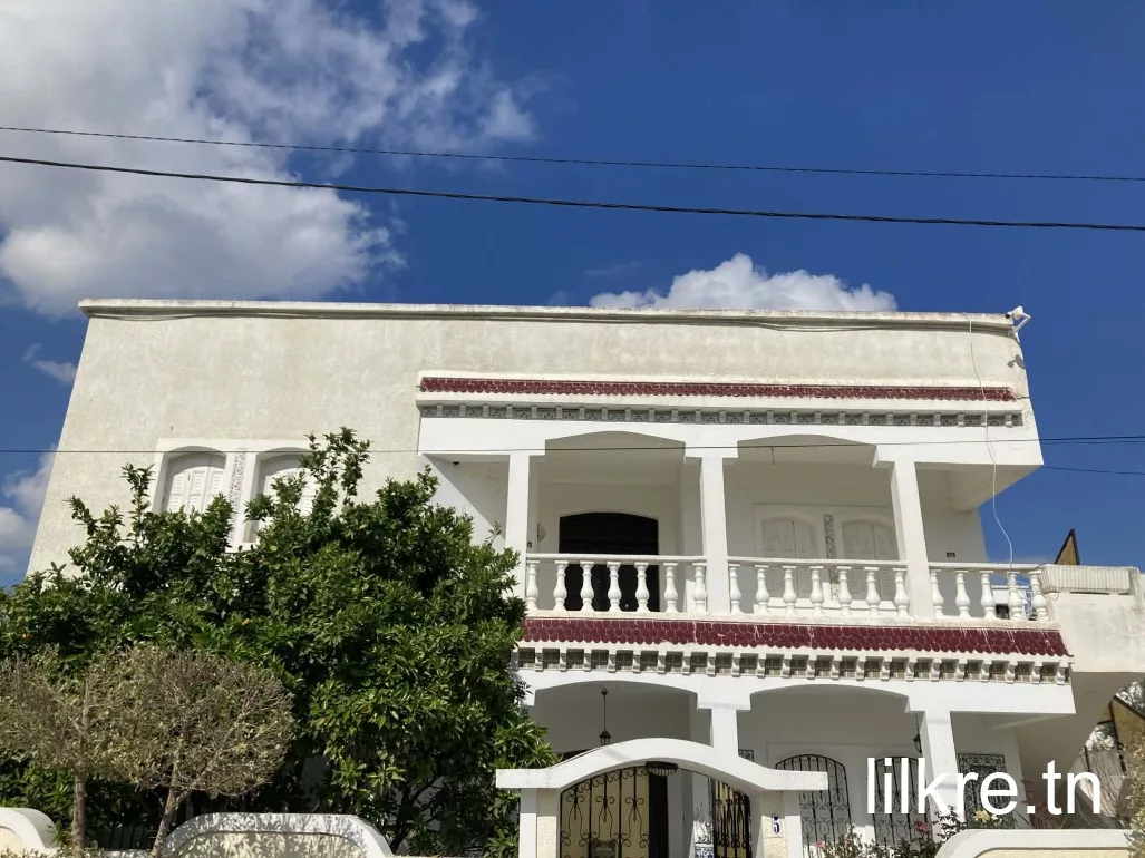 Étage de villa S+3  a  Mournag