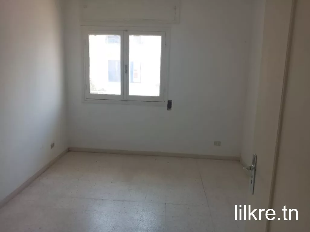 À louer – Appartement 1 er étage  CENTRE VILLE BIZERTE