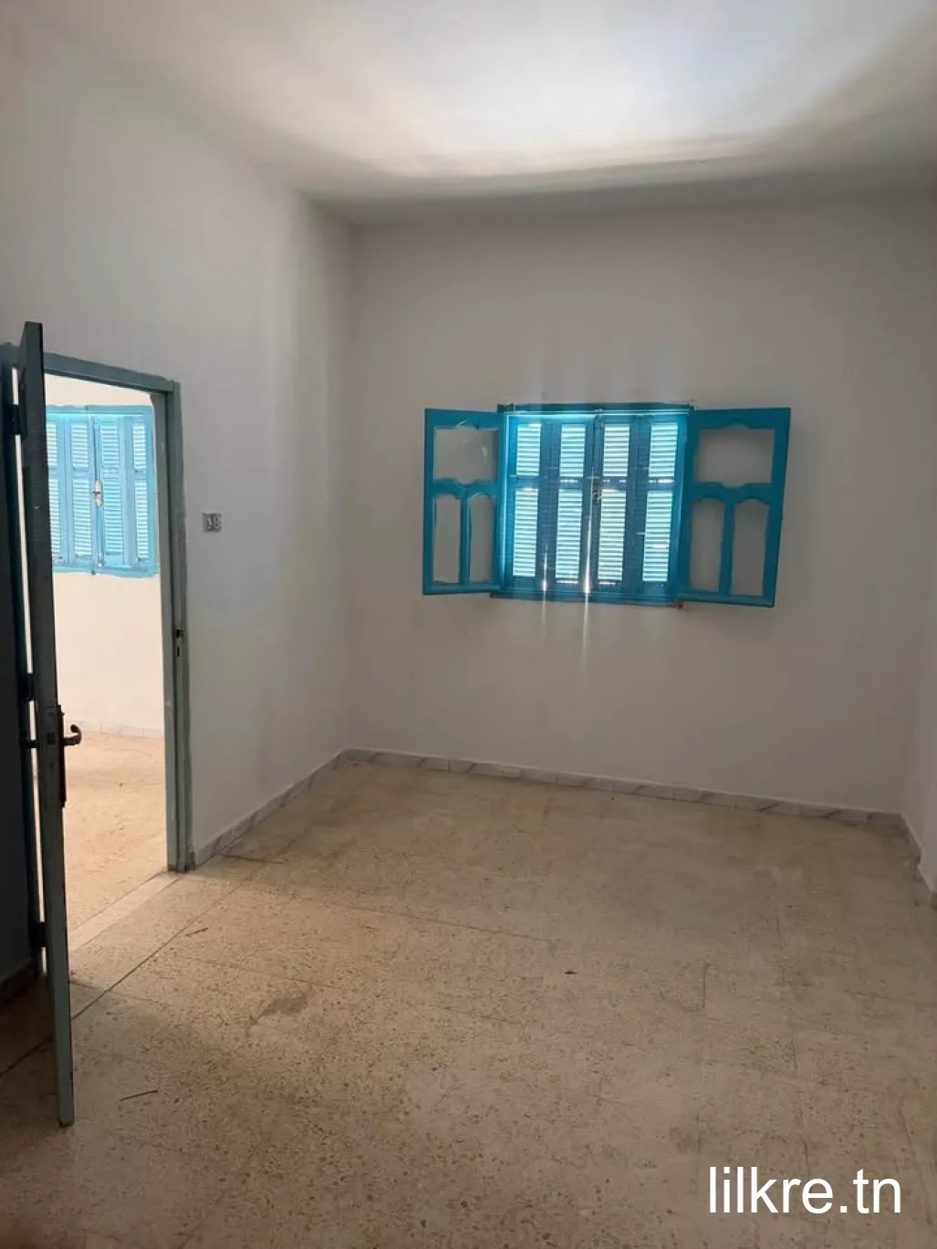A louer  un étage de villa a cité ben younes 