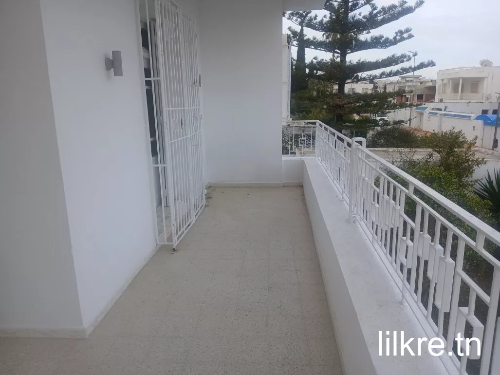  Spacieux Étage de Villa avec Terrasse  a manzeh 7