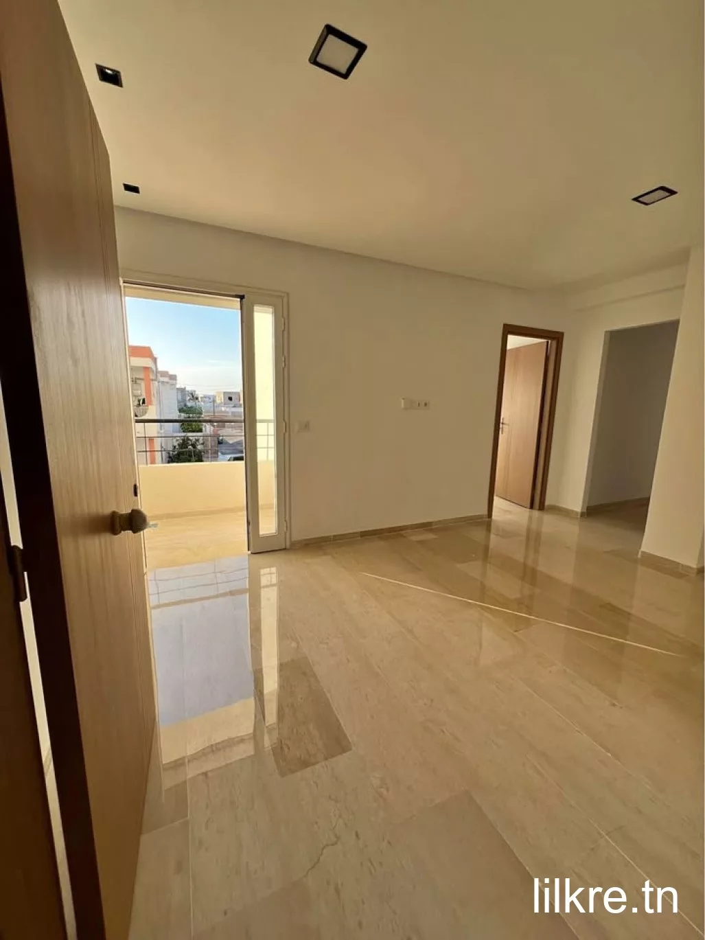 A louer un joli appartement  a route habena 