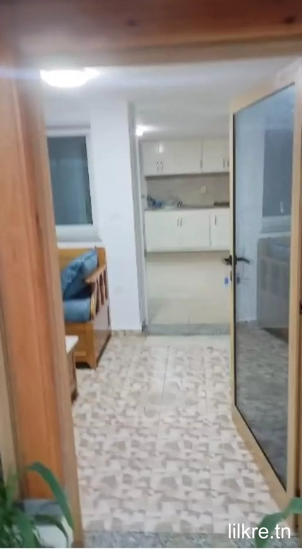 a louer un joli studio meublée a rafraf 