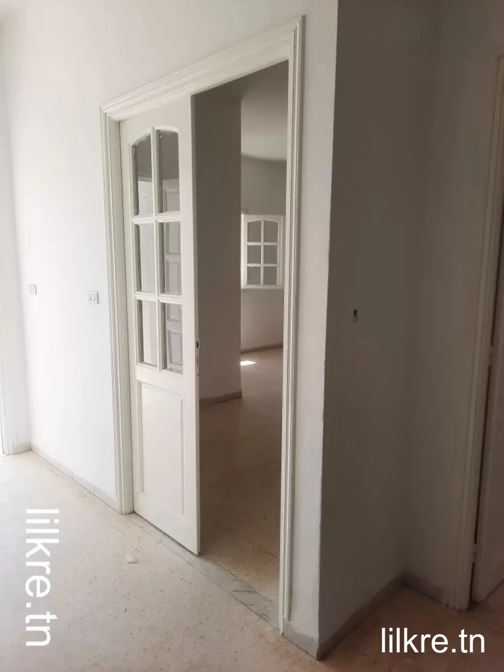 A louer un étage de villa s+2  a manouba  