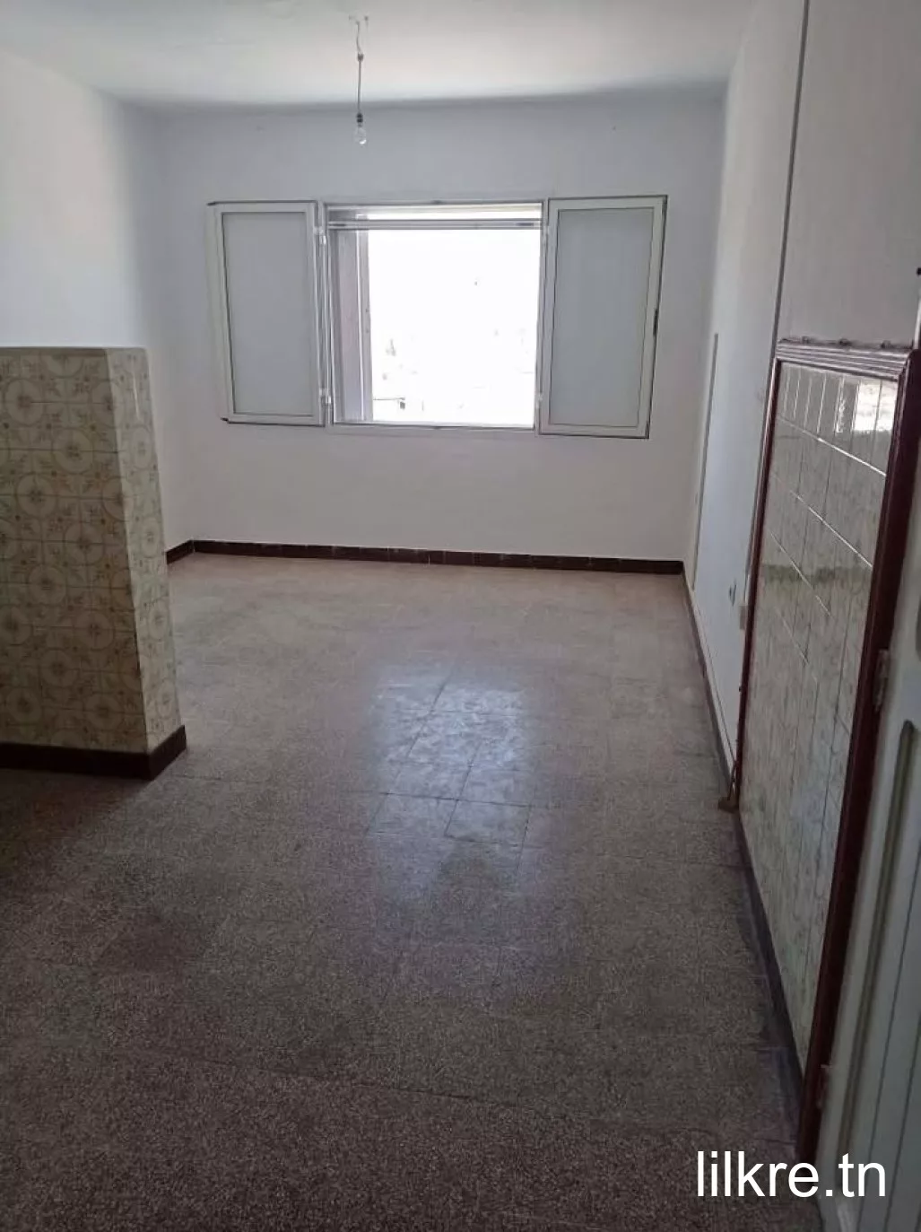 A louer un appartement  a hririya 