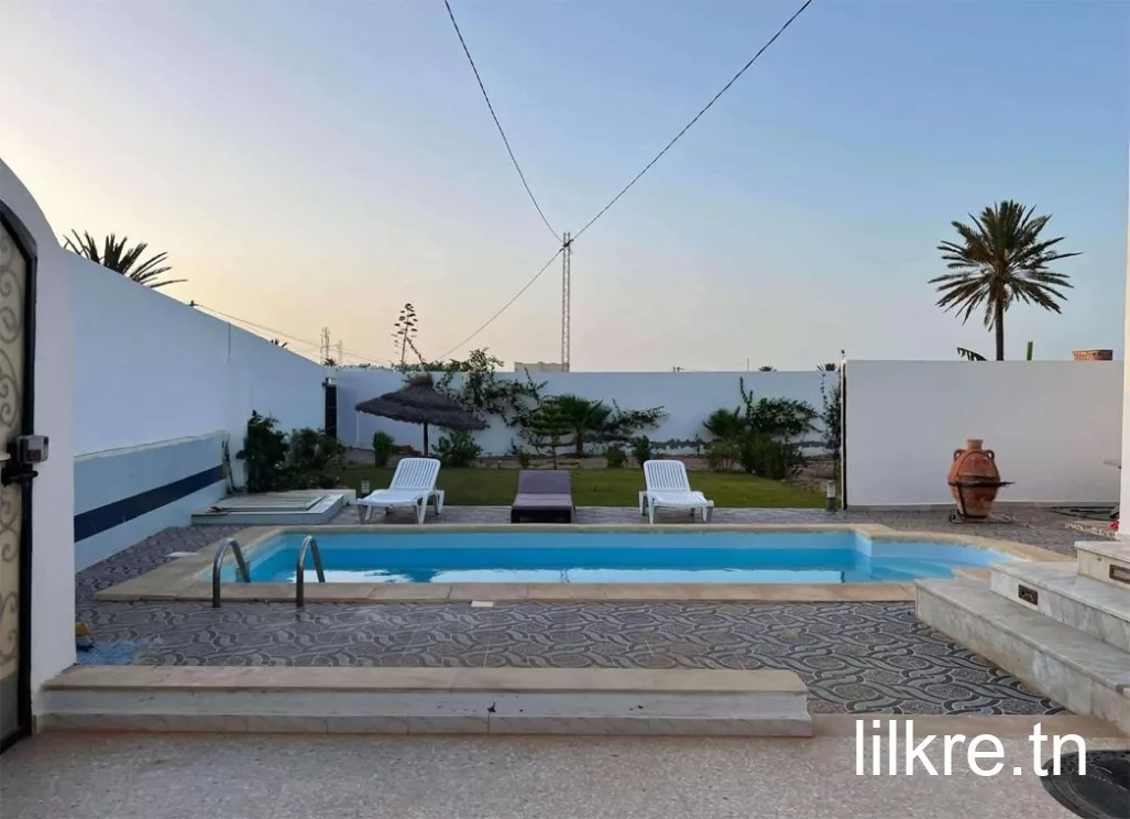 a louer jolie villa avec piscine a Midoun djerba