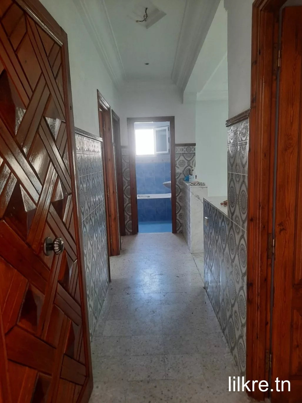 À louer Étage de Villa S+2 au 2ᵉ étage – Idéal pour étudiantes ou jeune couple – Manouba