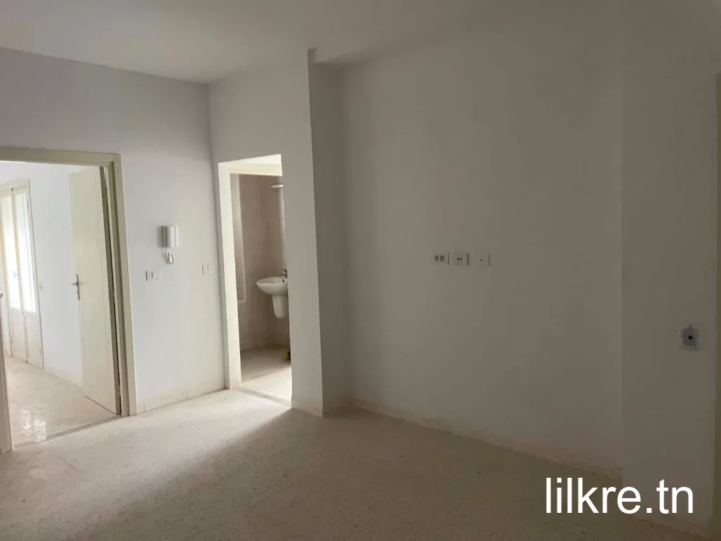 a louer un appartement au RDC a ezzahrouni 