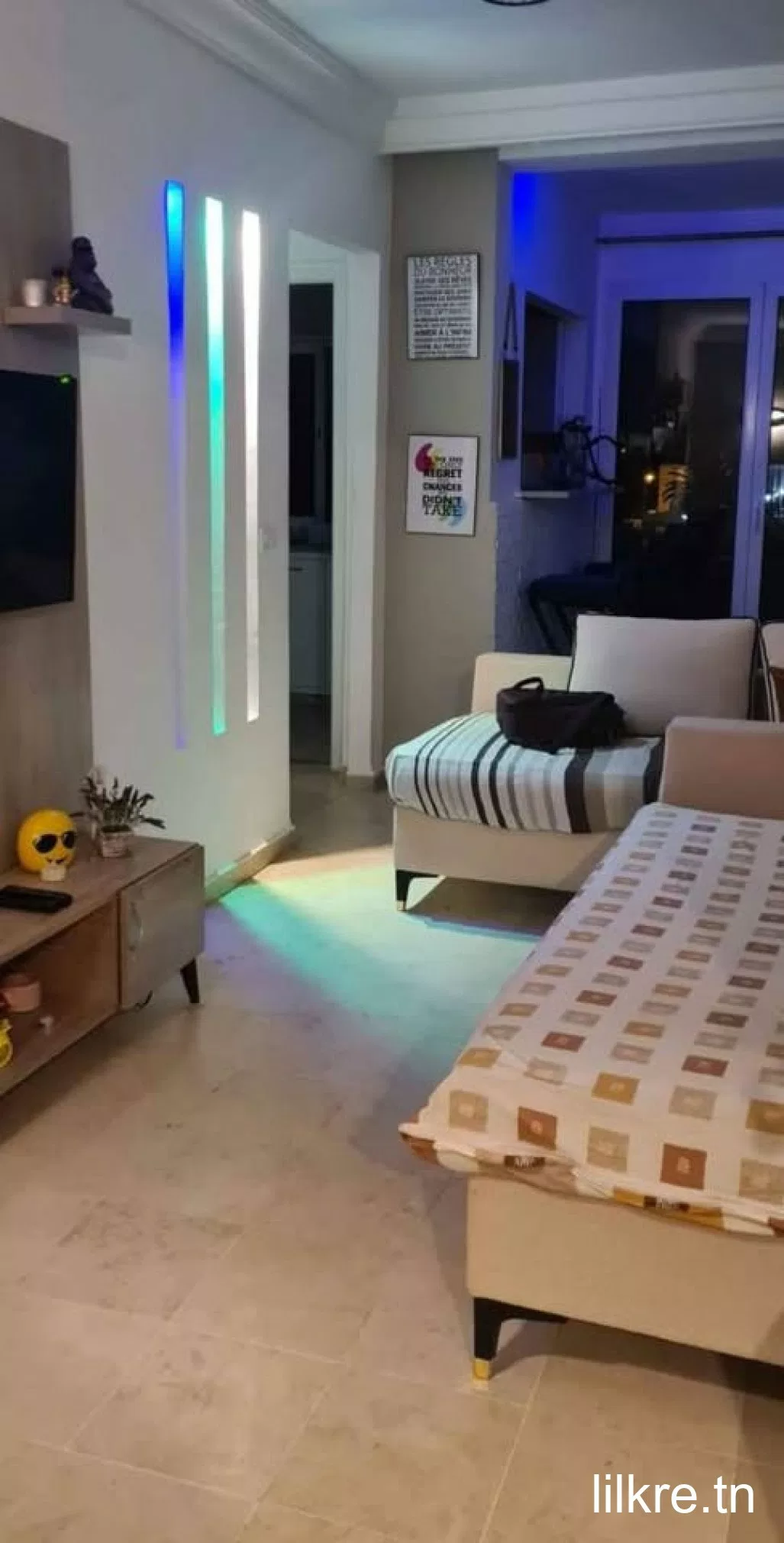 A louer un studio  par  nuitée  a soukra