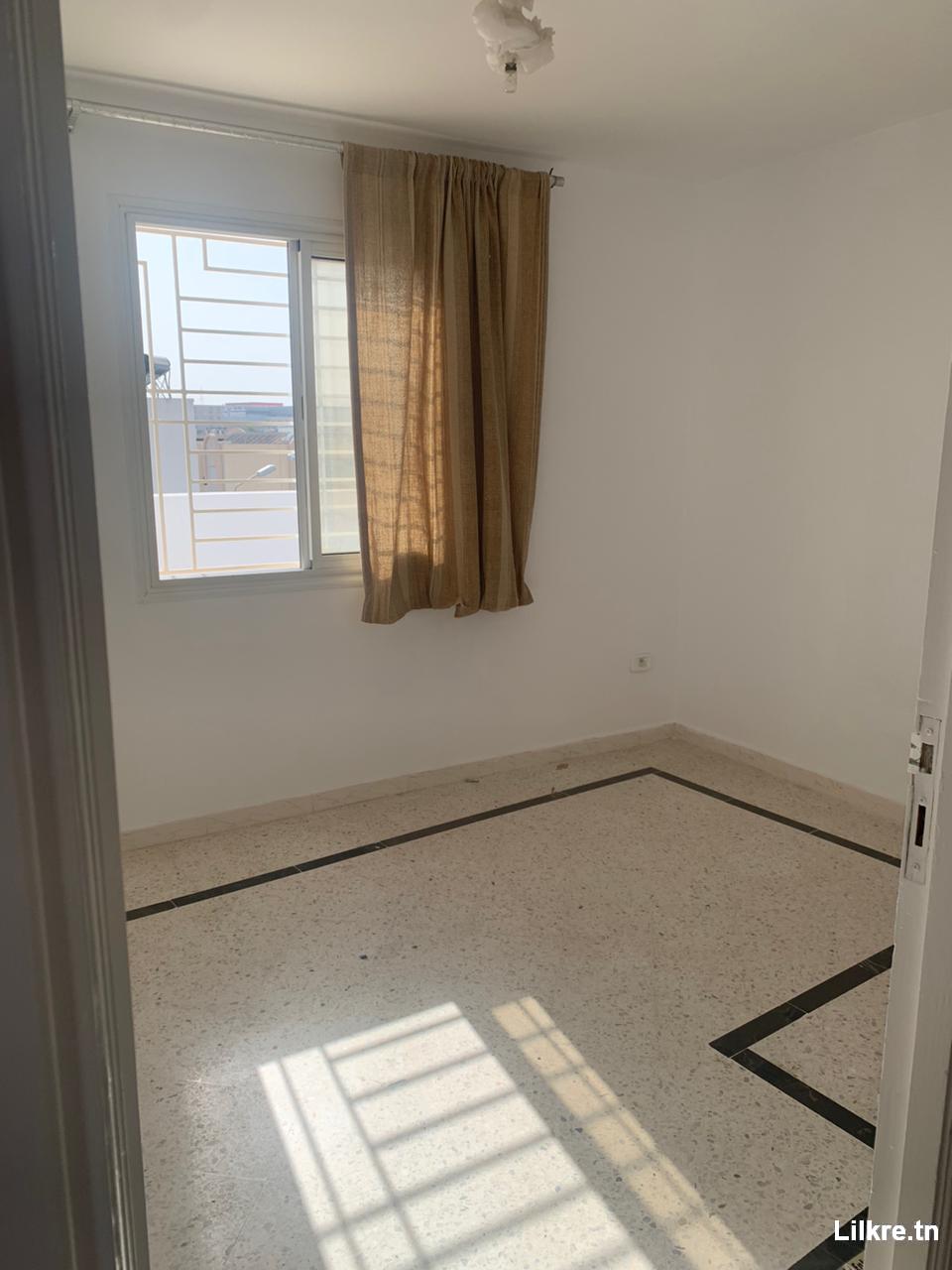 Etage de villa s+1 a Manouba