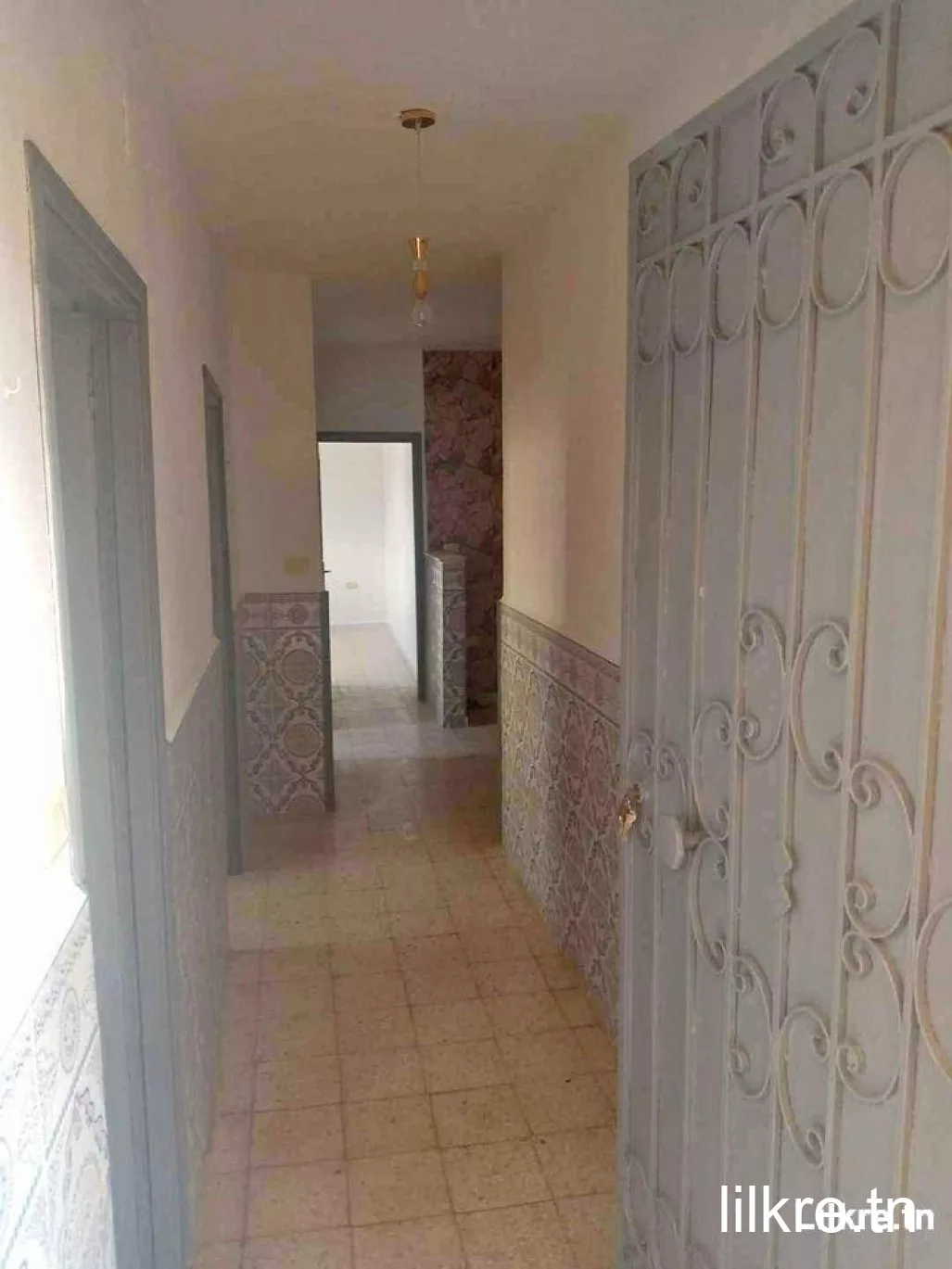 A louer un étage de villa S+2 à Mnihla