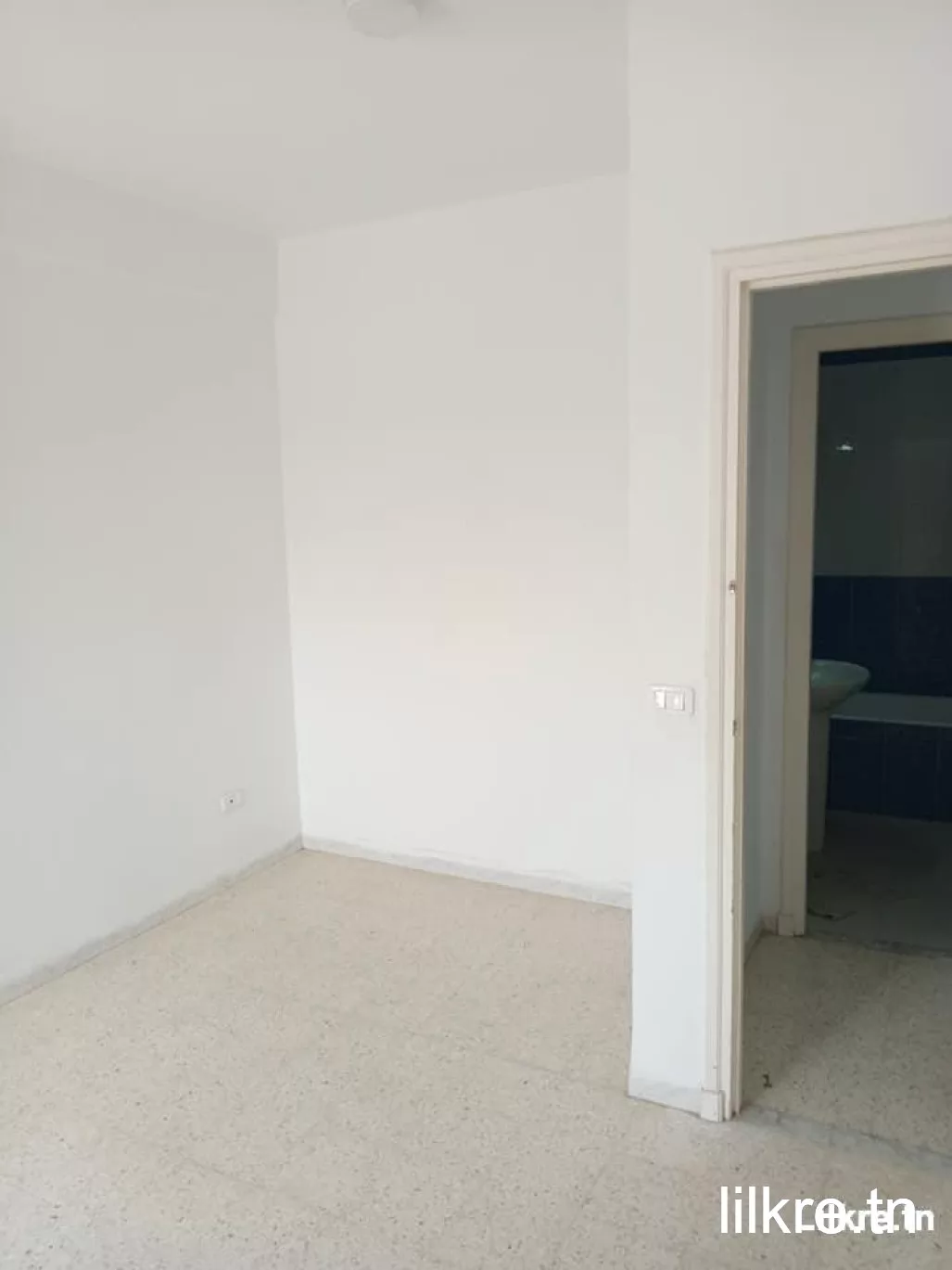 A louer un Appartement S +2 à Route Gremda Sidi Abbes