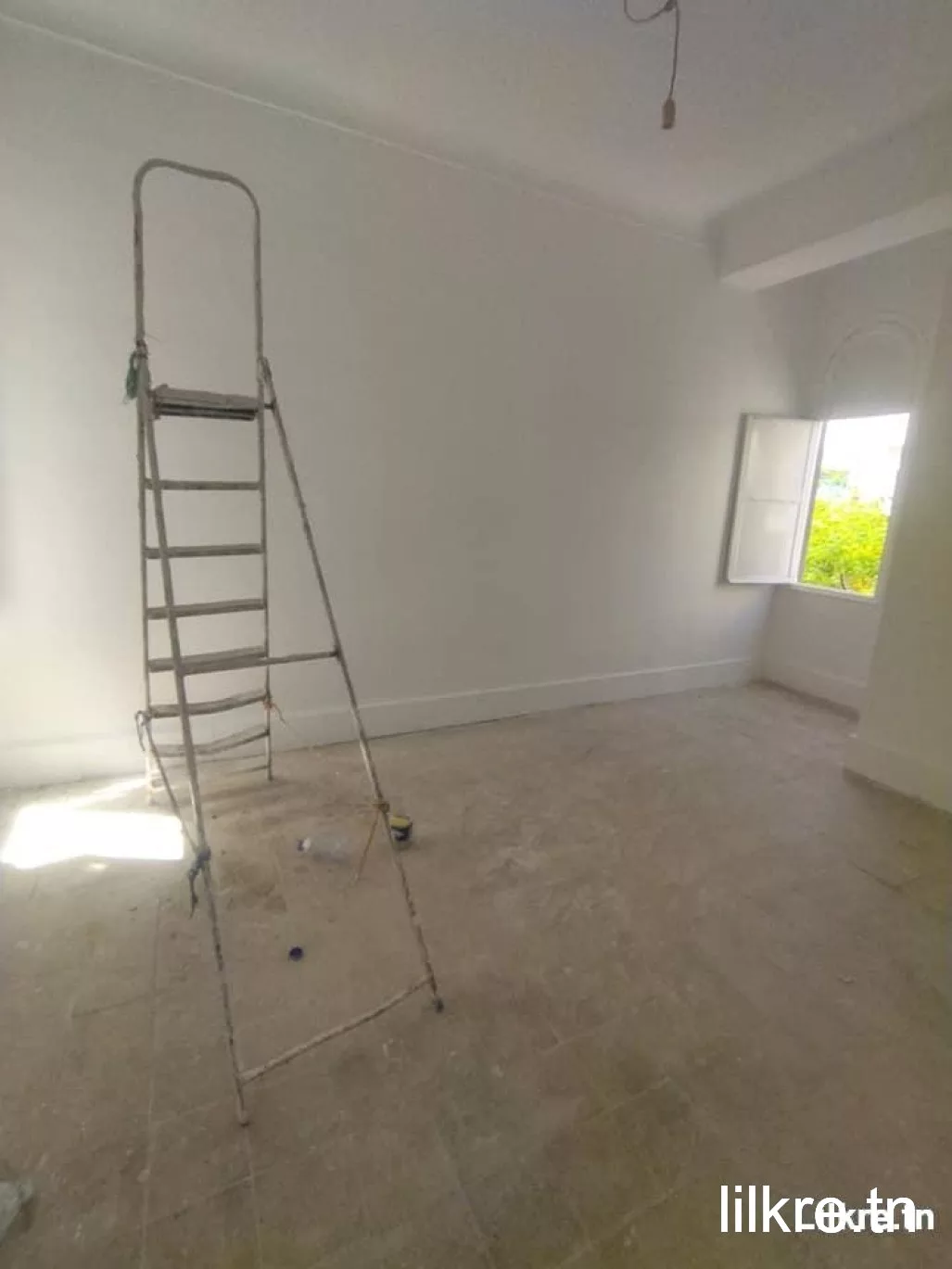 A louer un Appartement S+3 à Tunis centre ville 