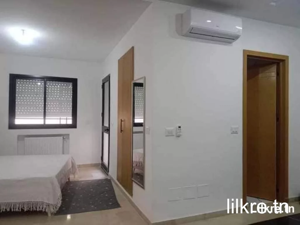 A louer un Appartement S+1 Meublé  à L'aouina lwahat 